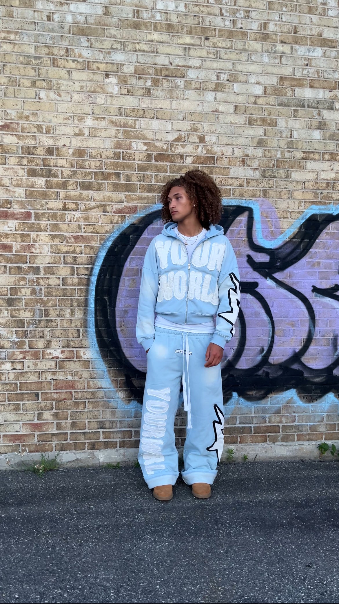 "UR WRLD" Sweatpants BLUE